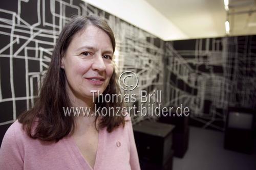 Mit einer Einzelausstellung der deutschen Künstlerin Michaela Melián eröffnet die Kunsthochschule für Medien Köln ihren neuen Ausstellungsraum glasmoog (&copy; Thomas Brill)