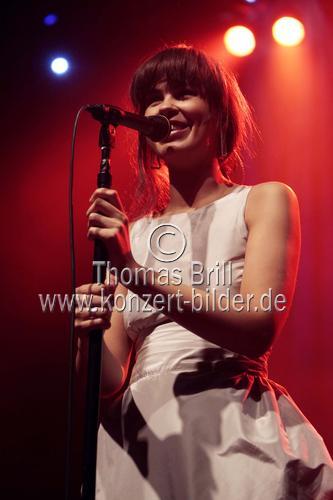 Norwegische Popmusikerin Maria Mena gastiert auf ihrer 