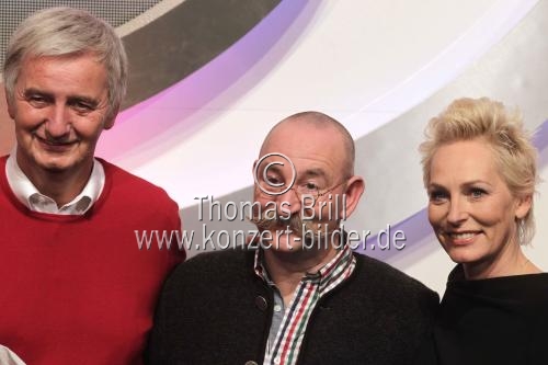 Deutscher Fernsehmoderator Jörg Pilawa moderiert zugunsten der 