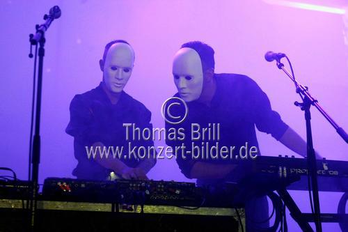 Schwedische Electropop-Band Miike Snow gastiert auf ihrer 