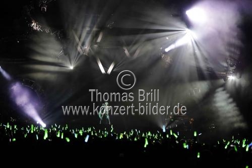 Japanische virtuelle Pop-Ikone Hatsune Miku gastiert in der Lanxess-Arena Köln (© Thomas Brill)