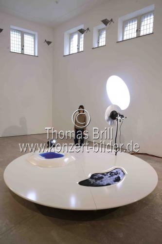 Deutsche Künstlerin Lyoudmila Milanova gastiert mit ihrer Ausstellung „Wir müssen lernen, uns im Kreis zu drehen“ vom 16. September bis 16. Oktober 2021 in der artothek Köln (&copy; Thomas Brill)