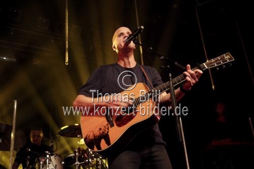 Belgische Singer-Songwriter Jonathan Vandenbroeck alias Milow gastiert auf seiner 