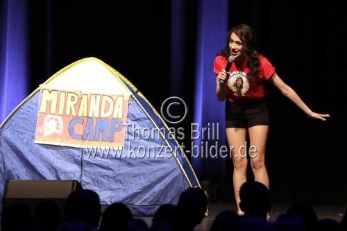 Amerikanische YouTube-Star Colleen Evans alias Miranda Sings gastiert mit ihrer 