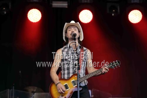 Deutsche Patchwork Country Rock Band More Than Words gastieren auf ihrer 