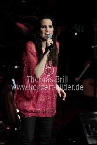 Griechische Schlager-Sängerin Nana Mouskouri gastiert mit ihrer Tochter Lénou auf ihrer 