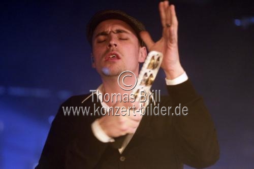 Deutscher Sänger Max Mutzke gastiert auf seiner 