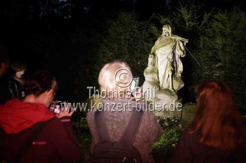 Führung über den ältesten Friedhof der Stadt Köln Nachts auf Melaten auf dem Melatenfriedhof Köln (© Thomas Brill)
