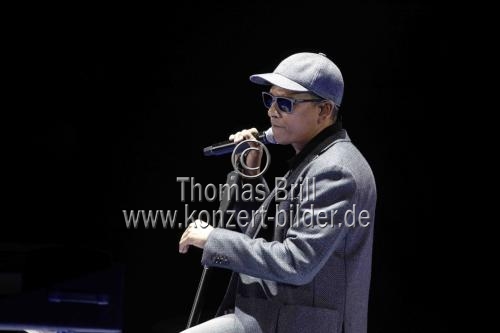 Deutscher Soul- und R&B-Sänger Xavier Naidoo eröffnet seine 