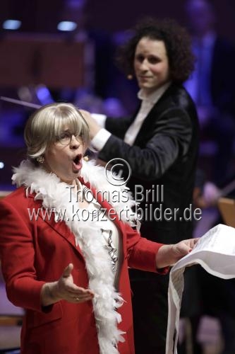 Neujahrskonzert des Gürzenich-Orchester Köln unter der Leitung des französischen Dirigenten Alexandre Bloch in Begleitung der Solisten Matthias Klink (Tenor), Hagen Matzeit (Countertenor), Pablo Ferrández (Violoncello) in der Kölner Philharmonie (© Thomas Brill)