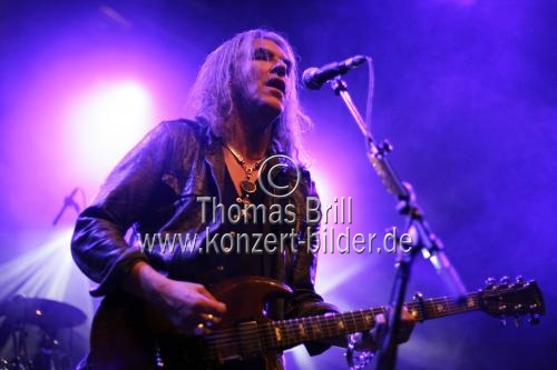Britische Independent Rock-Band New Model Army gaben ein 