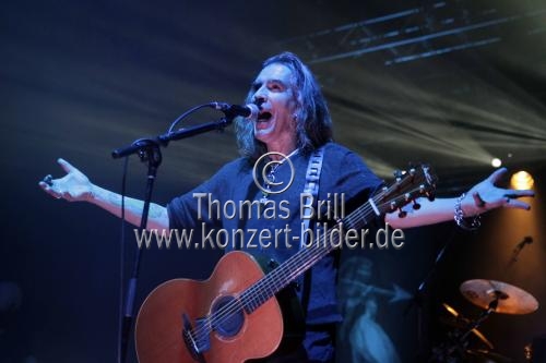 Britische Independent Rock-Band New Model Army gaben ein 