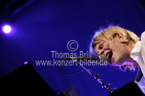 Englische Singer-Songwriter Tom Odell gastiert auf seiner 