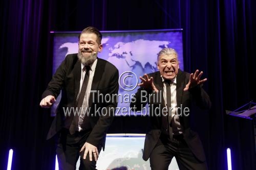 Deutsches Satire-Duo Onkel Fisch mit der Premiere des 