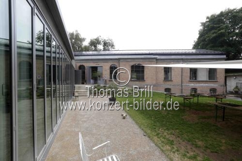 Ägyptisch-deutsche Künstlerische Leiterin des Orangerie Theater Sarah Youssef im Interview bezüglichg der Wiedereröffnung der Orangerie im Orangerie Theater Köln (&copy; Thomas Brill)