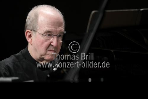 Amerikanische Pianist Lambert Orkis gastiert in Begleitung der deutschen Geigerin Anne-Sophie Mutter in der Philharmonie Köln (&copy; Thomas Brill)