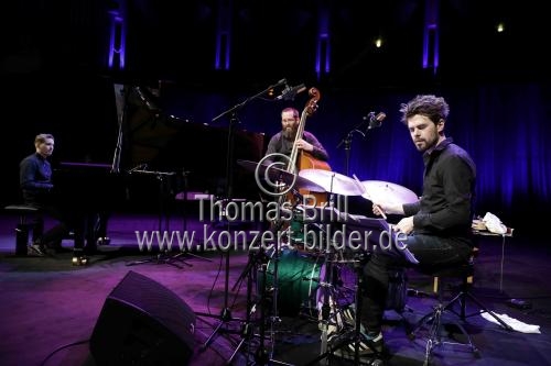 Deutsches Jazz-Trio Pablo Held Trio gastiert in der Philharmonie Köln (&copy; Thomas Brill)