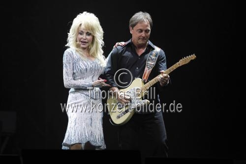 Amerikanische Country-Sängerin Dolly Parton gastiert auf ihrer 