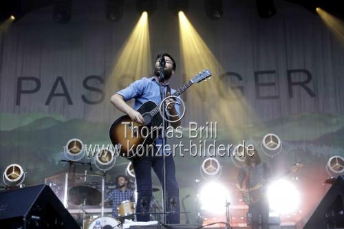 Britische Singer-Songwriter Mike Rosenberg alias Passenger gastiert auf seiner 