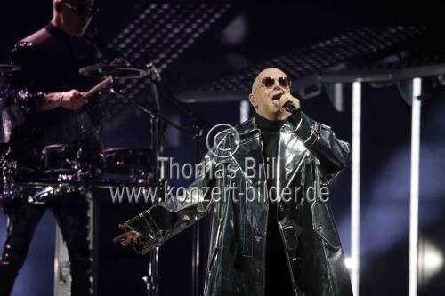 Britisches Popmusik-Duo Pet Shop Boys gastiert auf ihrer „Dreamworld: The Greatest Hits Live“-Tour in der Lanxess-Arena Köln (© Thomas Brill)