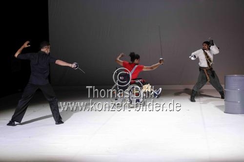 Siebzehn Jugendliche aus elf Nationen führen das Musical 