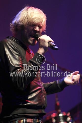 Amerikanischer Avantgarde-Musiker Ariel Pink gastiert mit seiner Band 