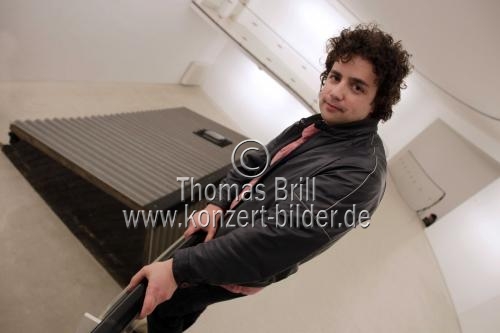 Deutscher Künstler Michail Pirgelis gastiert mit seiner Ausstellung 