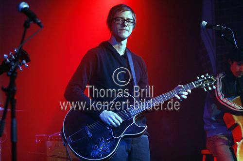 Amerikanische Sänger Julian Plenti gastiert auf seiner 