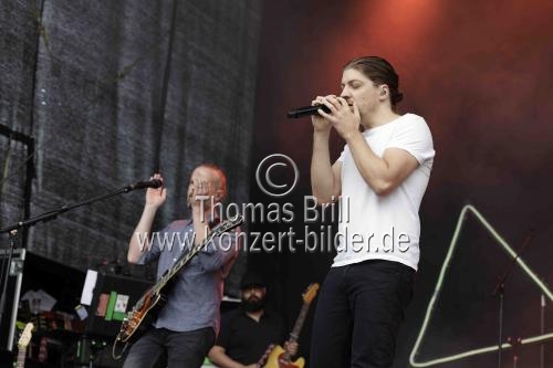 Deutsche Sänger Philipp Poisel gastiert auf seiner 