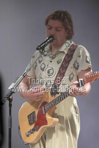 Deutscher Sänger Philipp Poisel gastierte auf seiner 