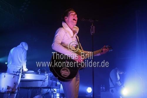 Deutsche Popgruppe aus Dresden Polarkreis 18 gastiert mit Sänger  Felix Räuber auf ihrer 