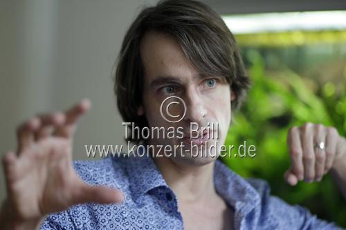 Deutsche Philosoph Richard David Precht im Interview über sein neues Buch 