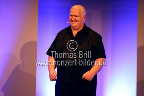 Deutsche Komödiant Markus Maria Profitlich gastiert mit der Premiere von seinem Programm 