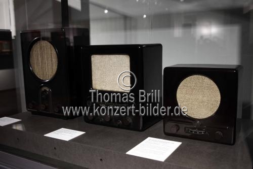 Die Ausstellung über 120 Jahre Design von Rundfunkgeräten 