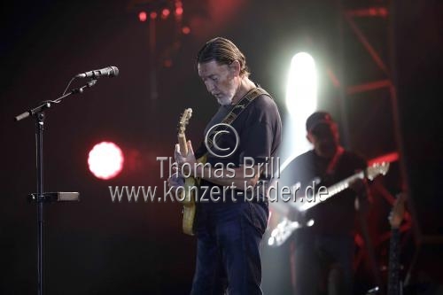 Britische Sänger und Blues-Gitarrist Chris Rea gastiert auf seiner 