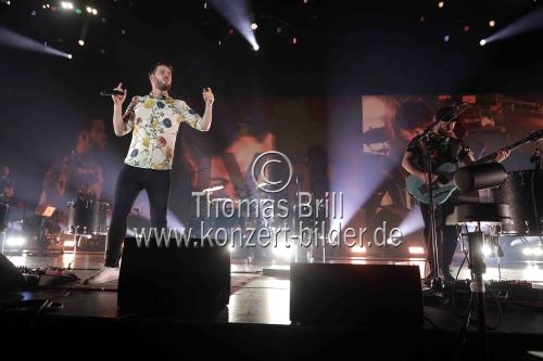 Deutsche Rockband Revolverheld gastiert auf ihrer 