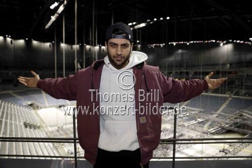 Türkische Sänger Yusuf Aktaş alias Reynmen gastiert am 18. April 2020 auf seiner „Revolution Europe