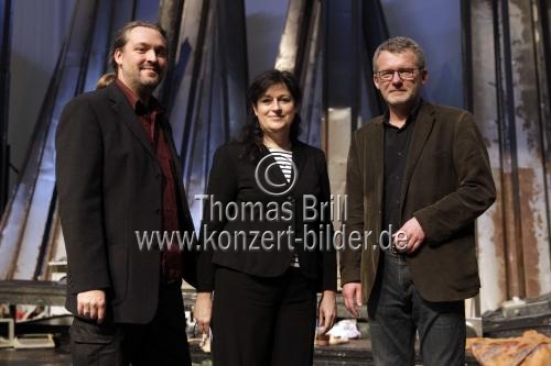 Georg Kehren, Dr. Birgit Meyer, Patrick Wasserbauer und Hanna Koller bei der Jahrespressekonferenz der Oper Köln in der Oper am Dom Köln (© Thomas Brill) Georg Kehren, Dr. Birgit Meyer, Patrick Wasserbauer und Hanna Koller bei der Jahrespressekonferenz der Oper Köln in der Oper am Dom Köln (© Thomas Brill)