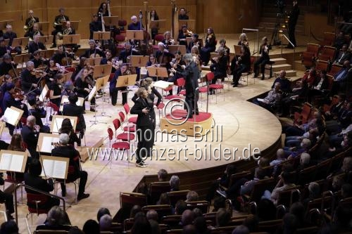 Amerikanische Dirigent Kent Nagano leitet das Concerto Köln in der Kölner Philharmonie (© Thomas Brill)