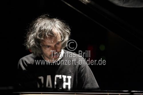 Britischer Konzertpianist und Autor James Rhodes gastiert bei der grosse lit.COLOGNE Gala in der Philharmonie Köln (© Thomas Brill)