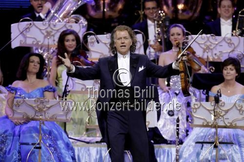 Niederländische Violinist André Rieu gastiert auf seiner 