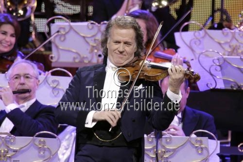 Niederländische Violinist André Rieu gastiert auf seiner 