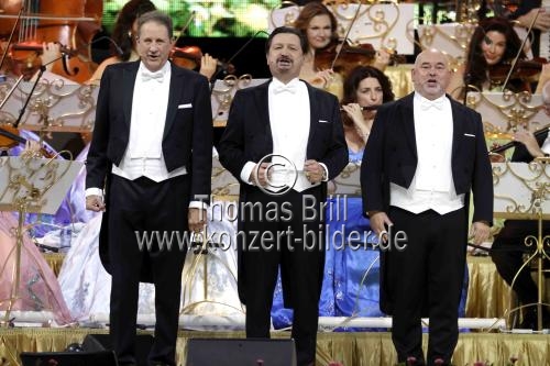 Niederländische Violinist André Rieu mit seinem Johann Strauss Orchesters 