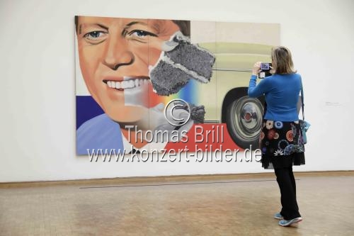 Amerikanische Pop-Art-Maler James Rosenquist gastiert mit der Ausstellung 