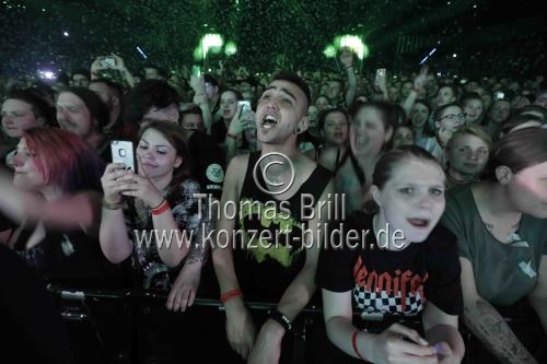 Deutsche Rock-Band Jennifer Rostock gastiert auf ihrer 