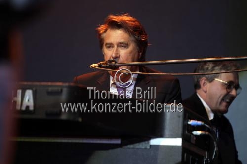 Britische Artrock-Band Roxy Music gastiert mit ihrem Sänger Bryan Ferry auf ihrer 