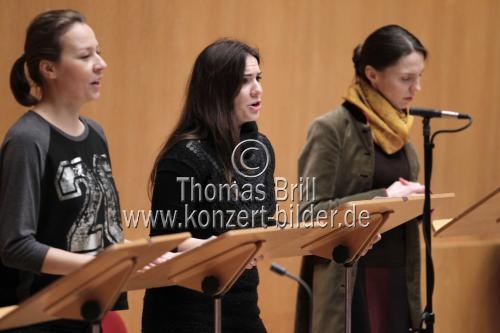Russische Dirigent Dmitrij Kitajenko leitet das Grzenich-Orchester Kln bei der konzertanten Auffhrung der Oper 
