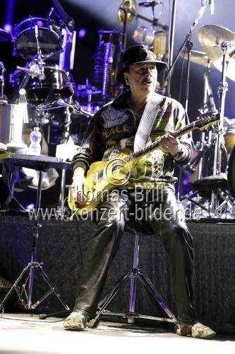 Mexikanischer Latin-Rock-Musiker Carlos Santana gastiert auf seiner 