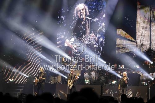 Deutsche Seemanns-Pop-Band Santiano gastiert auf ihrer 