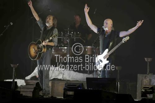 Deutsche Seemanns-Pop-Band Santiano gastiert auf ihrer 